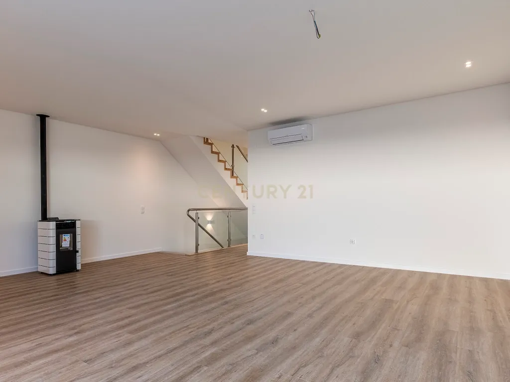 Condomínio Villas Mor || Moradia T3 - Segmento de Luxo || Aveiras de Cima || OBRA NOVA - Image 23