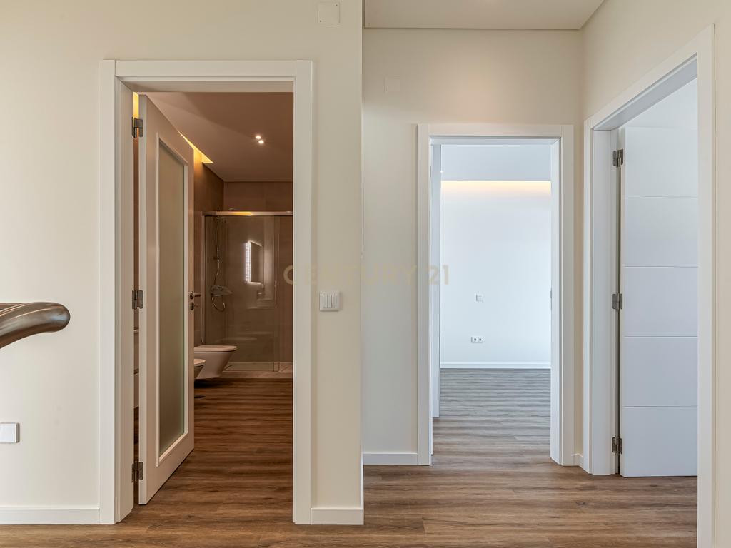 Condomínio Villas Mor || Moradia T3 - Segmento de Luxo || Aveiras de Cima || OBRA NOVA - Image 25