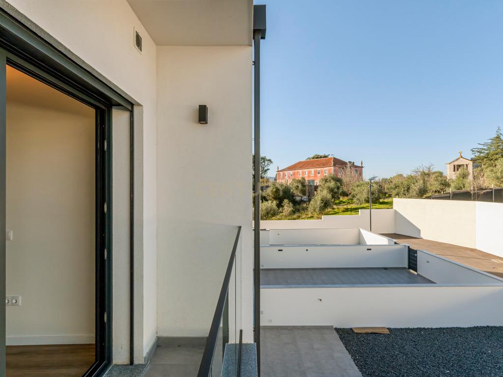 Condomínio Villas Mor || Moradia T3 - Segmento de Luxo || Aveiras de Cima || OBRA NOVA - Image 35