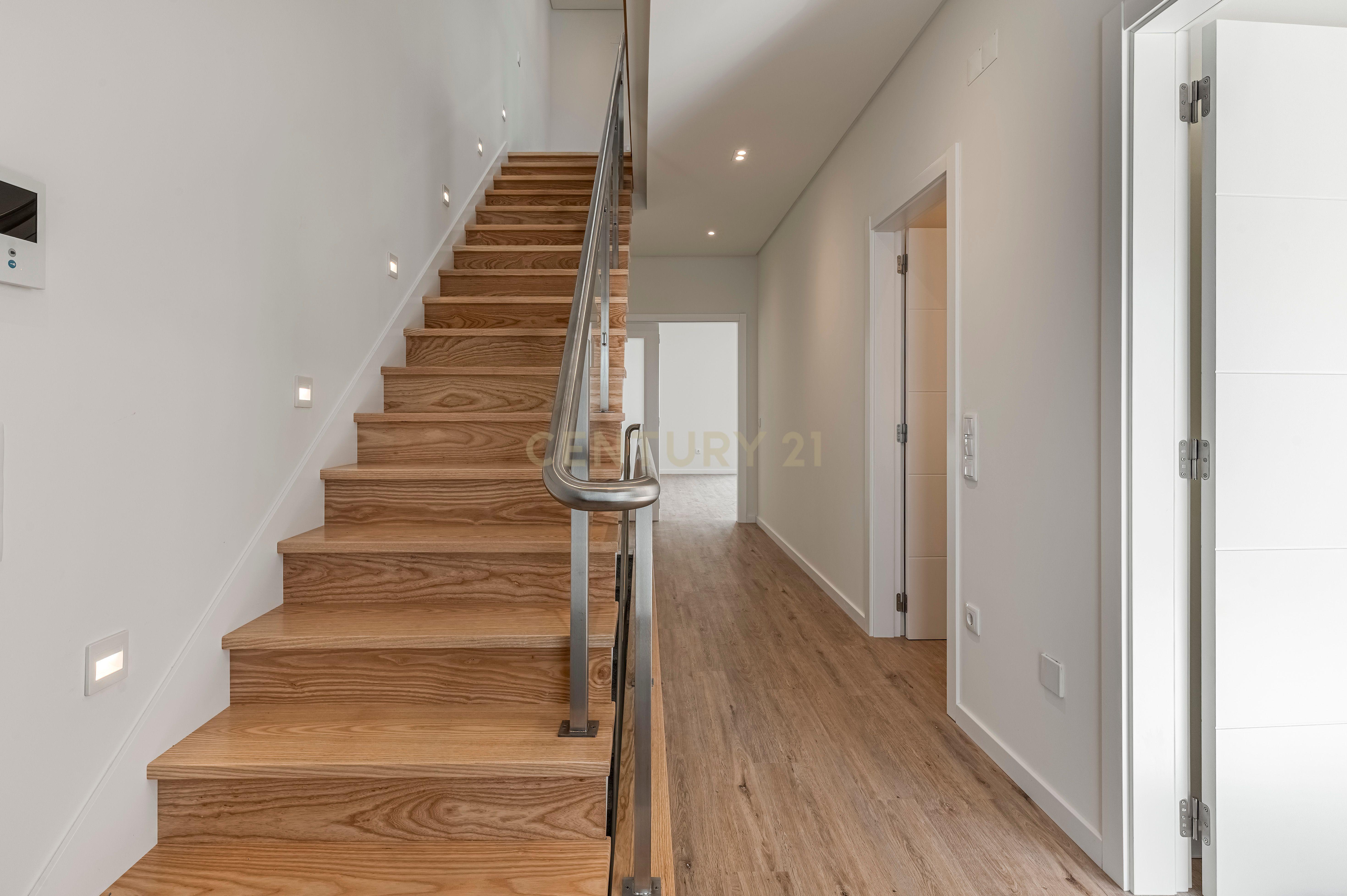 Condomínio Villas Mor || Moradia T4 - Segmento de Luxo || Aveiras de Cima || OBRA NOVA - Image 12