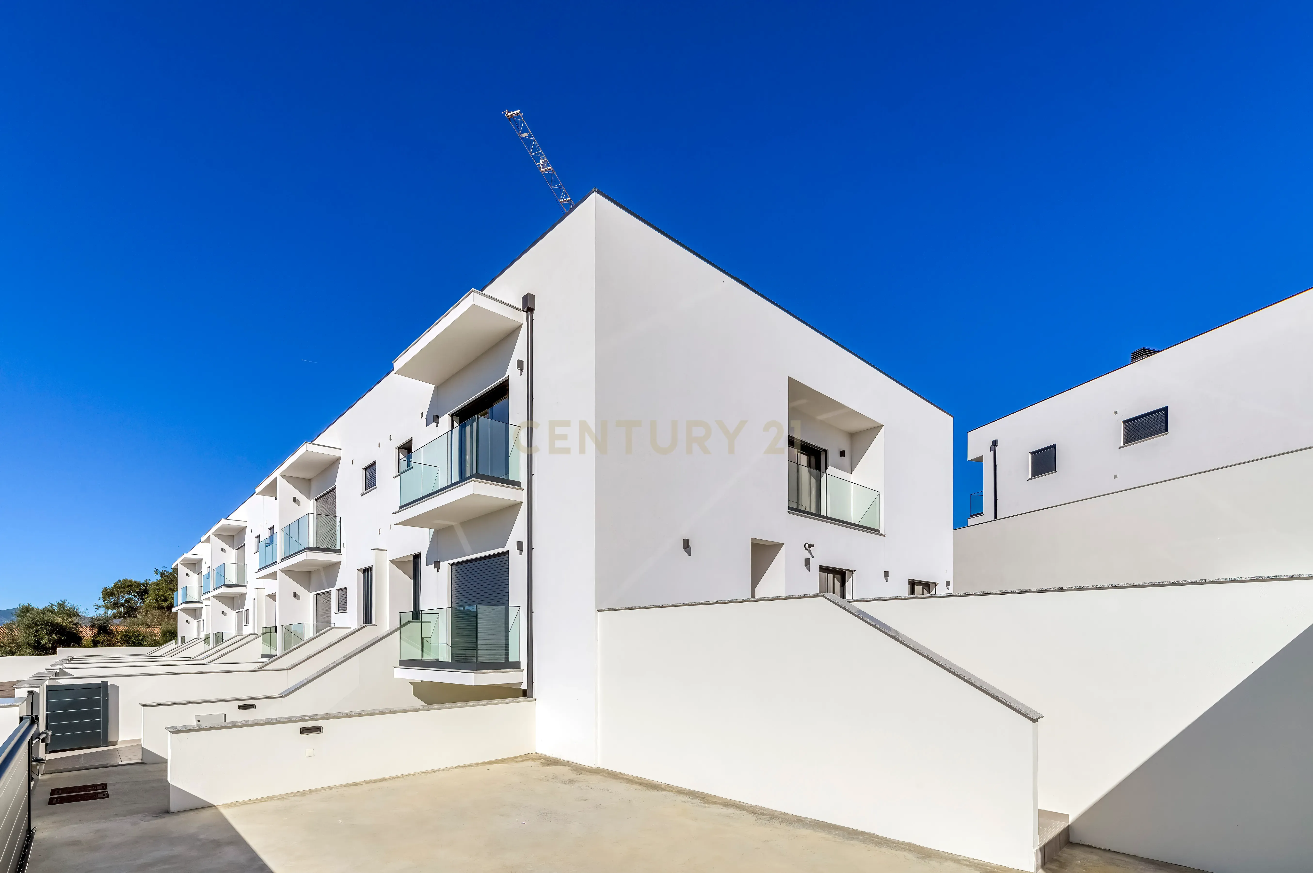 Condomínio Villas Mor || Moradia T4 - Segmento de Luxo || Aveiras de Cima || OBRA NOVA - Image 3