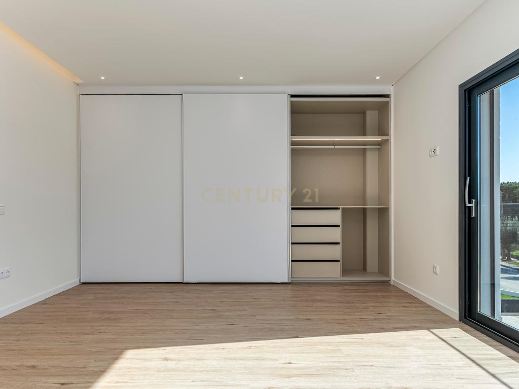 Condomínio Villas Mor || Moradia T4 - Segmento de Luxo || Aveiras de Cima || OBRA NOVA - Image 50