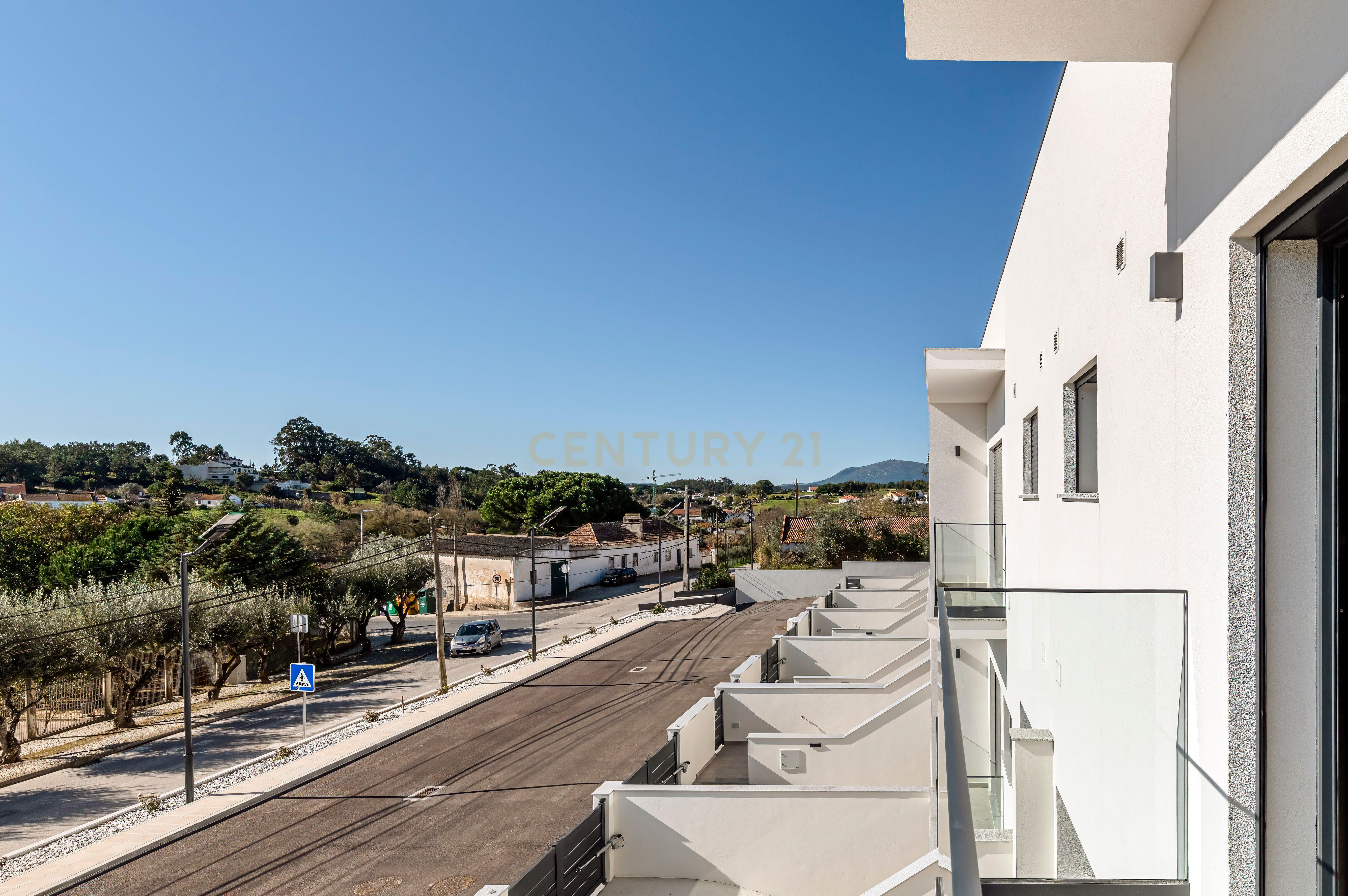 Condomínio Villas Mor || Moradia T4 - Segmento de Luxo || Aveiras de Cima || OBRA NOVA - Image 52