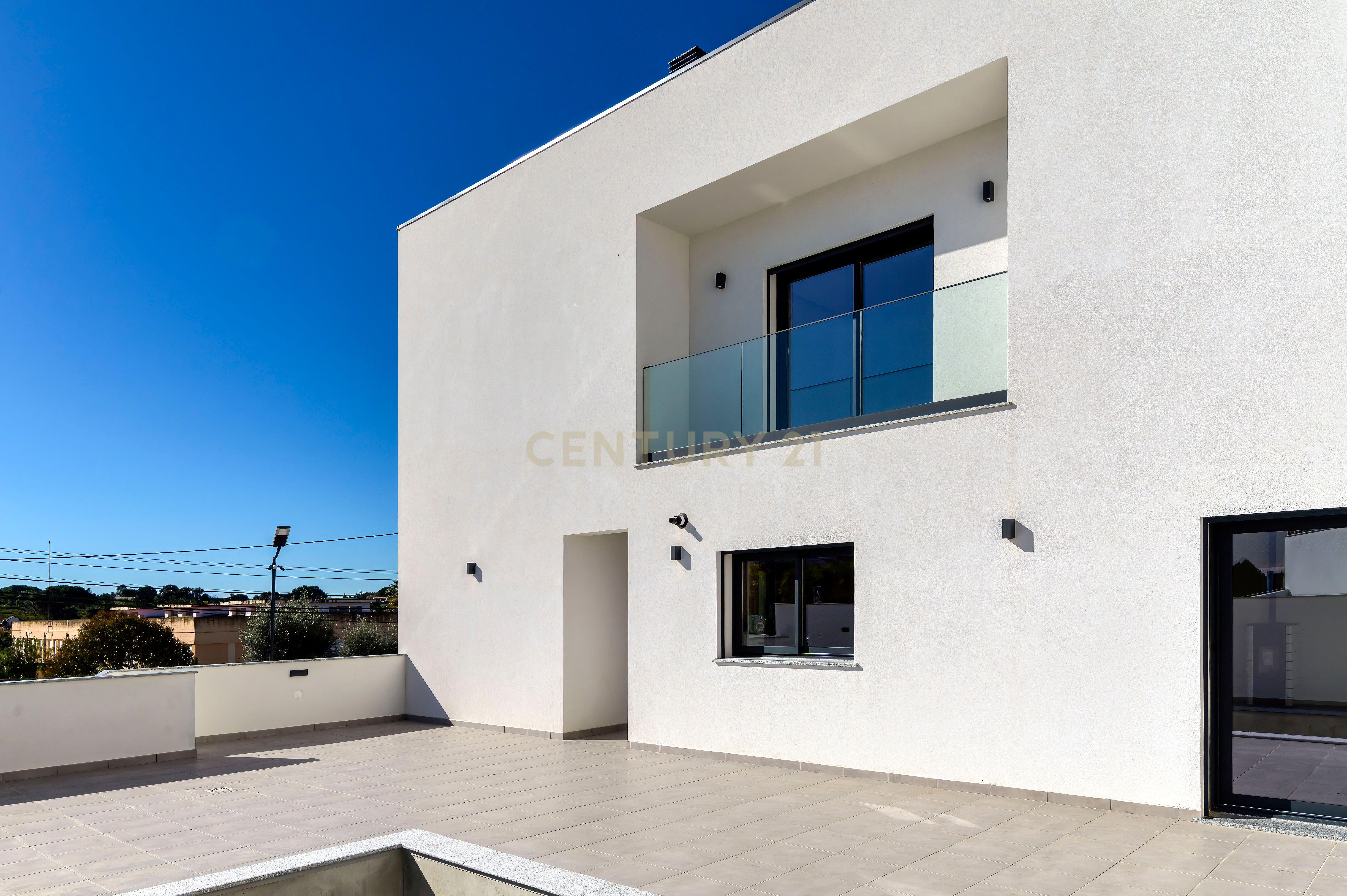 Condomínio Villas Mor || Moradia T4 - Segmento de Luxo || Aveiras de Cima || OBRA NOVA - Image 9