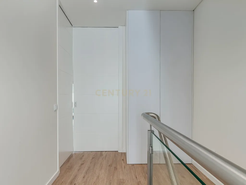 Condomínio Villas Mor || Moradia T4 - Segmento de Luxo || Aveiras de Cima || OBRA NOVA - Image 9