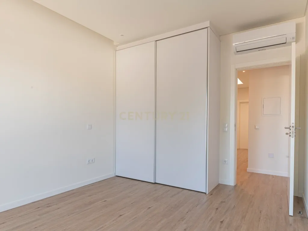 Condomínio Villas Mor || Moradia T4 - Segmento de Luxo || Aveiras de Cima || OBRA NOVA - Image 31