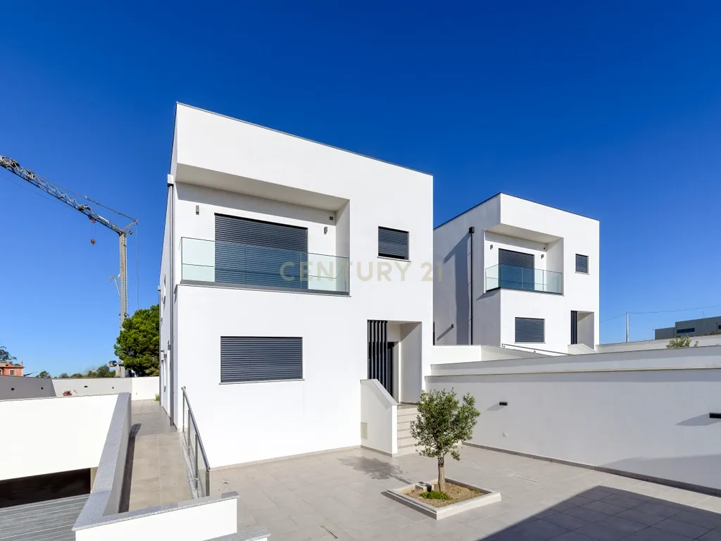 Condomínio Villas Mor || Moradia T4 - Segmento de Luxo || Aveiras de Cima || OBRA NOVA - Image 15