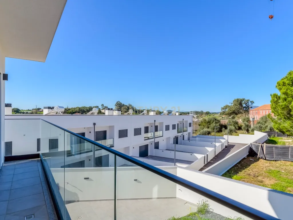 Condomínio Villas Mor || Moradia T4 - Segmento de Luxo || Aveiras de Cima || OBRA NOVA - Image 33