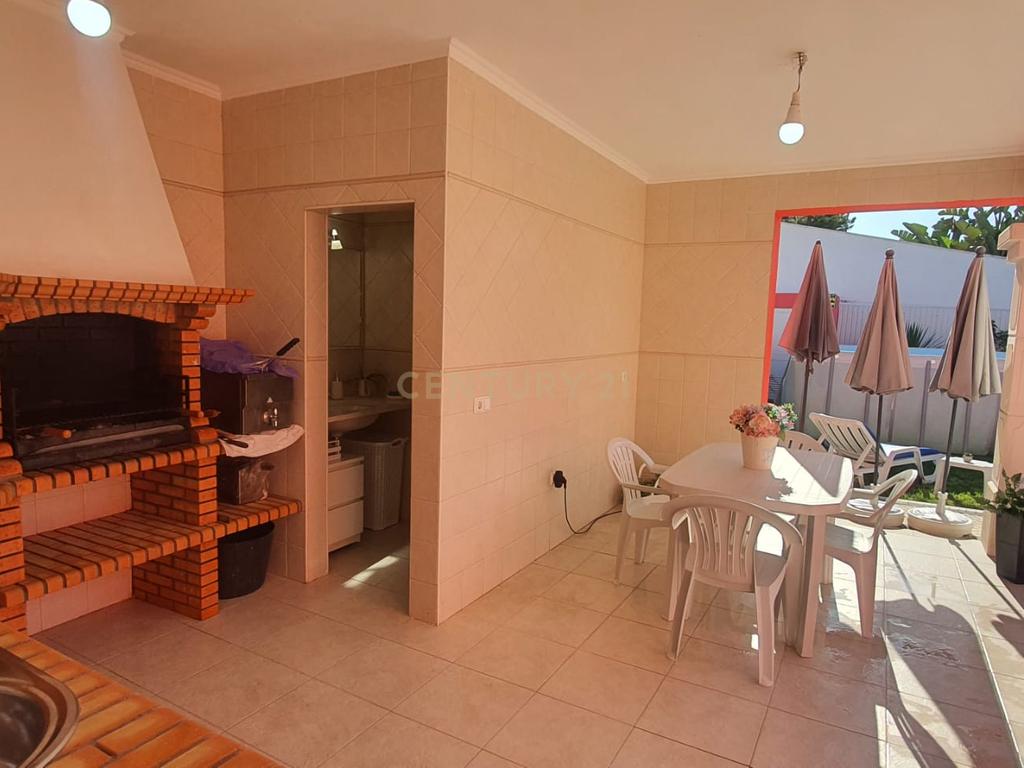 Moradia Premium Isolada situada na avenida da Verdizela ( LUXO ) - Image 16
