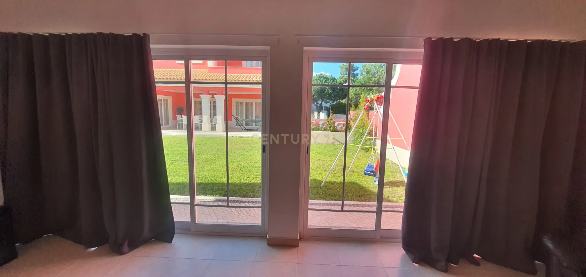 Moradia Premium Isolada situada na avenida da Verdizela ( LUXO ) - Image 15