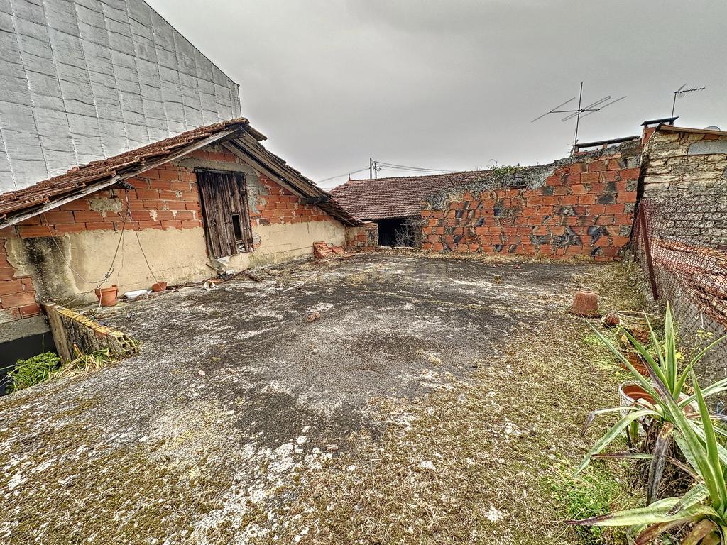 Moradia para Reabilitação em Oliveira do Bairro - Image 8