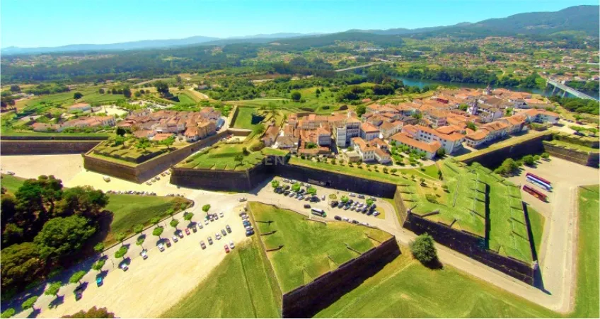 Terreno para construção em Valença (S. Julião) - Image 11