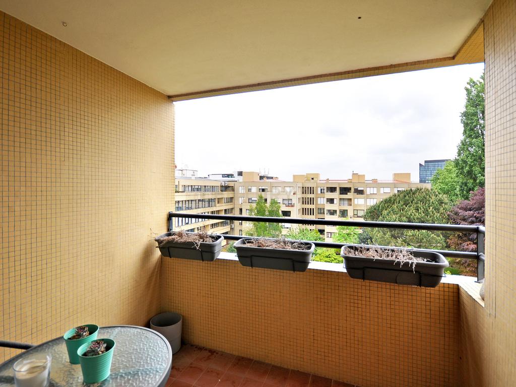 Apartamento T3, Lordelo do Ouro, Porto - Image 17