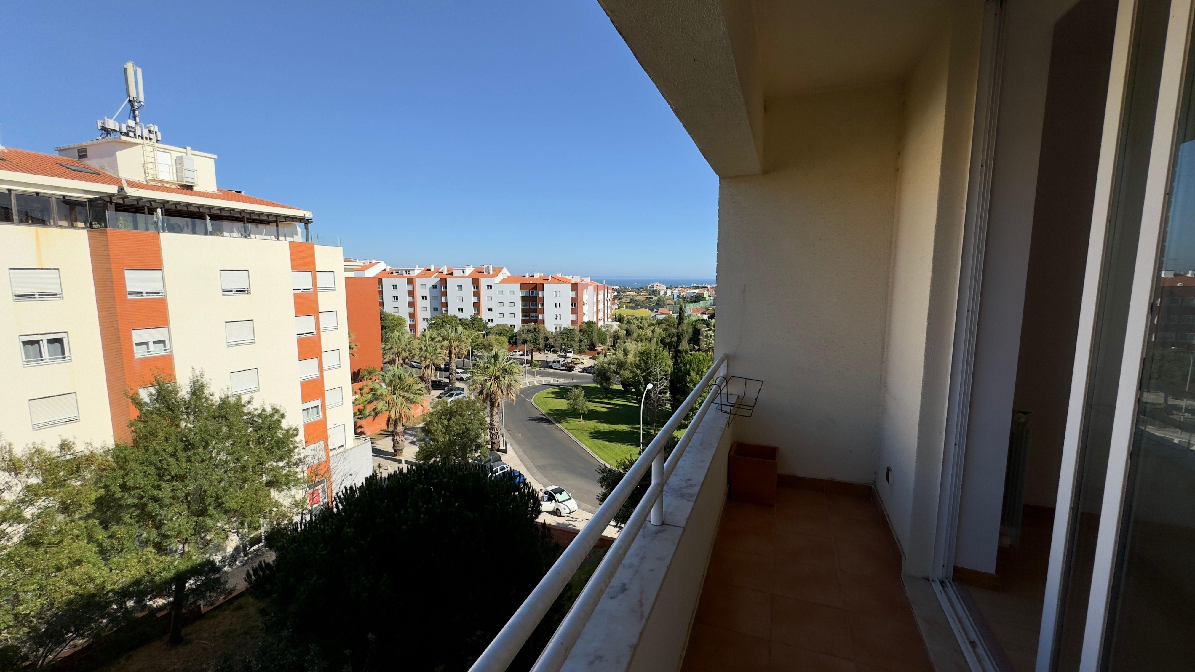 Fotografia 7 de Apartamento T2 em São Domingos de Rana (com 2 parqueamentos)