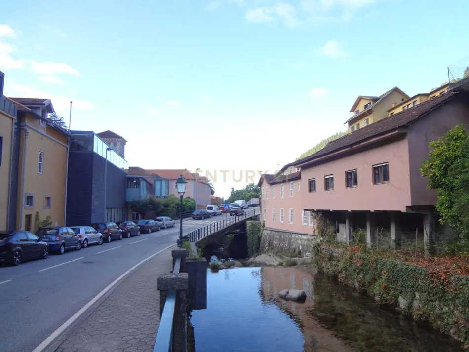 Apartamento T2 de Luxo novos no centro da Vila do Gerês Fração F - Image 11