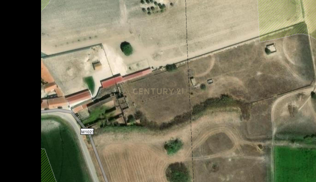 Terreno urbano misto com 13.120 m2 com aprovação para construção (60%).  - Image 5