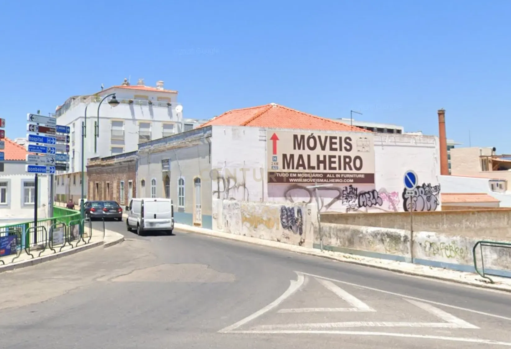 Prédio em Portimão, vista rio Arade, Algarve - Image 2