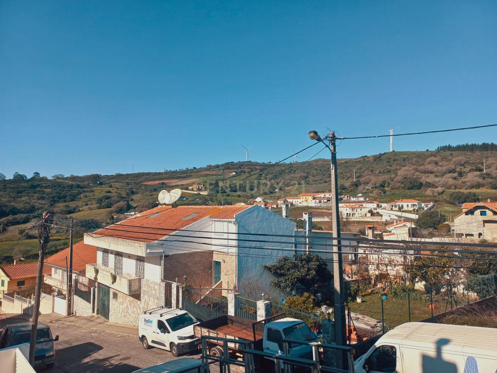 Moradia T3 na Quinta da Peça - Loures - Image 8