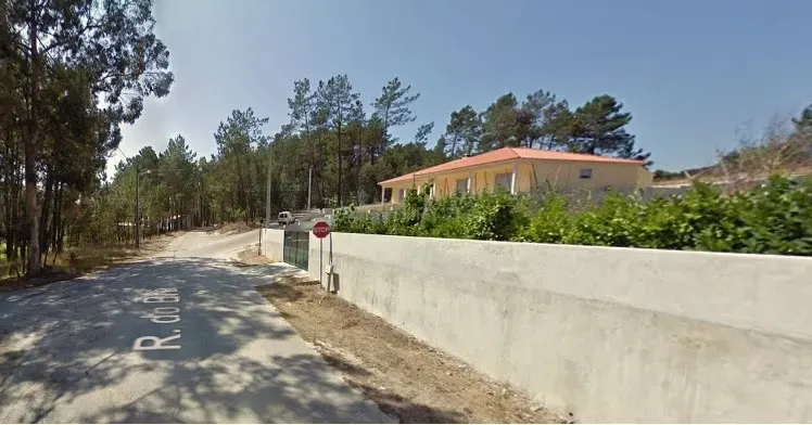 Terreno 1880m2 || Viabilidade para construção de moradias || Amor - Leiria - Image 9