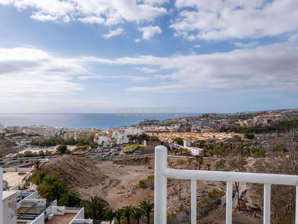 Duplex Moderno em Santa Cruz de Tenerife - 2 Quartos e 2 WC - Image 16