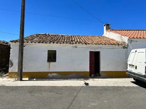 Casa antiga e terreno no Alentejo | São Pedro de Solis - Image 2