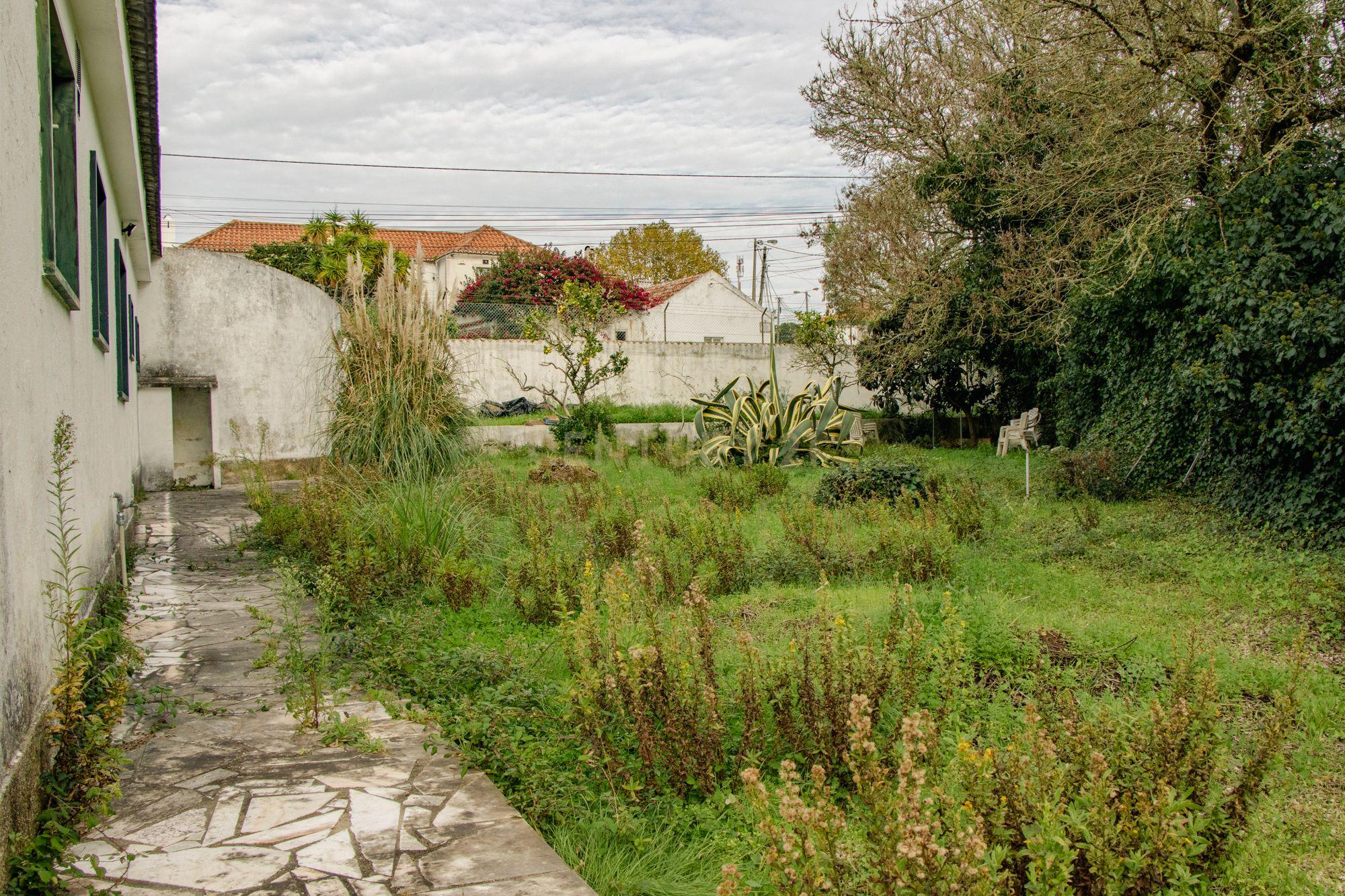 Moradia T4 +1 Isolada Varzea Sintra - Image 16