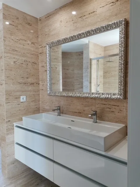 MORADIA DE LUXO V4 EM CONSTRUÇÃO - PRAIA DE MADALENA - Image 30