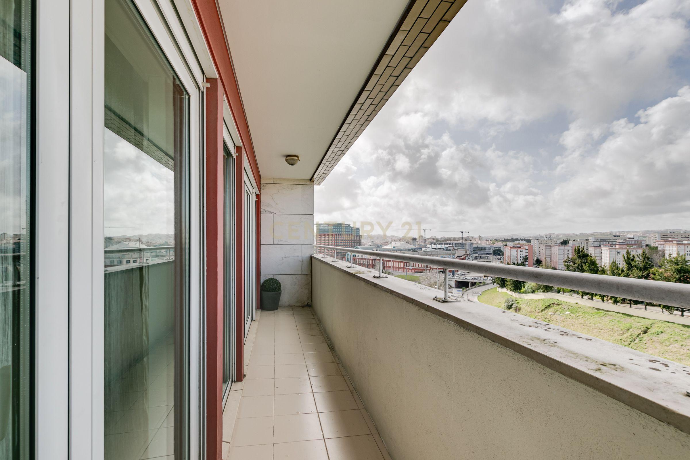 Apartamento T5 em Benfica – 240m² | Junto ao Estádio do Benfica - Image 25