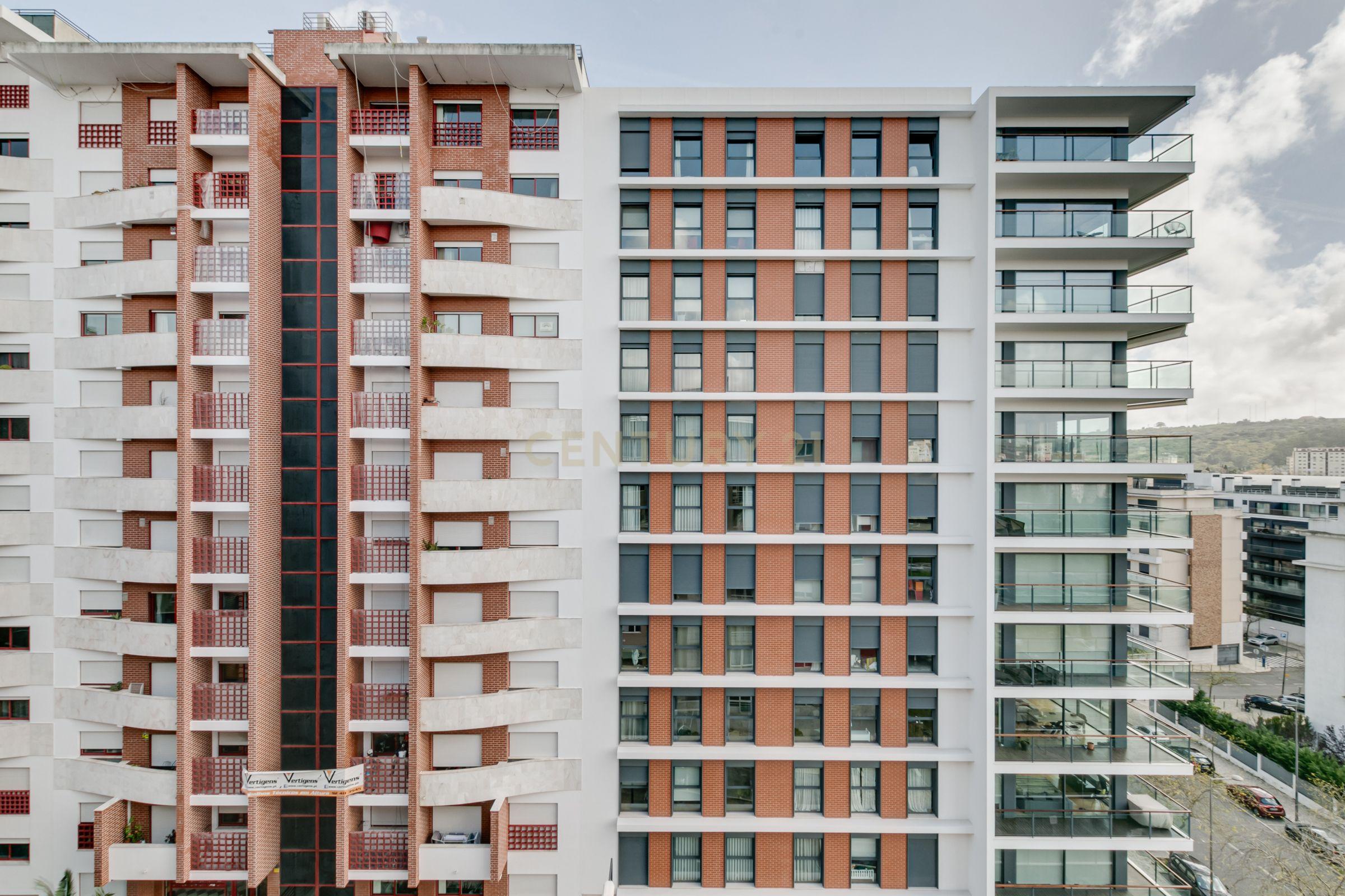 Apartamento T5 em Benfica – 240m² | Junto ao Estádio do Benfica - Image 51