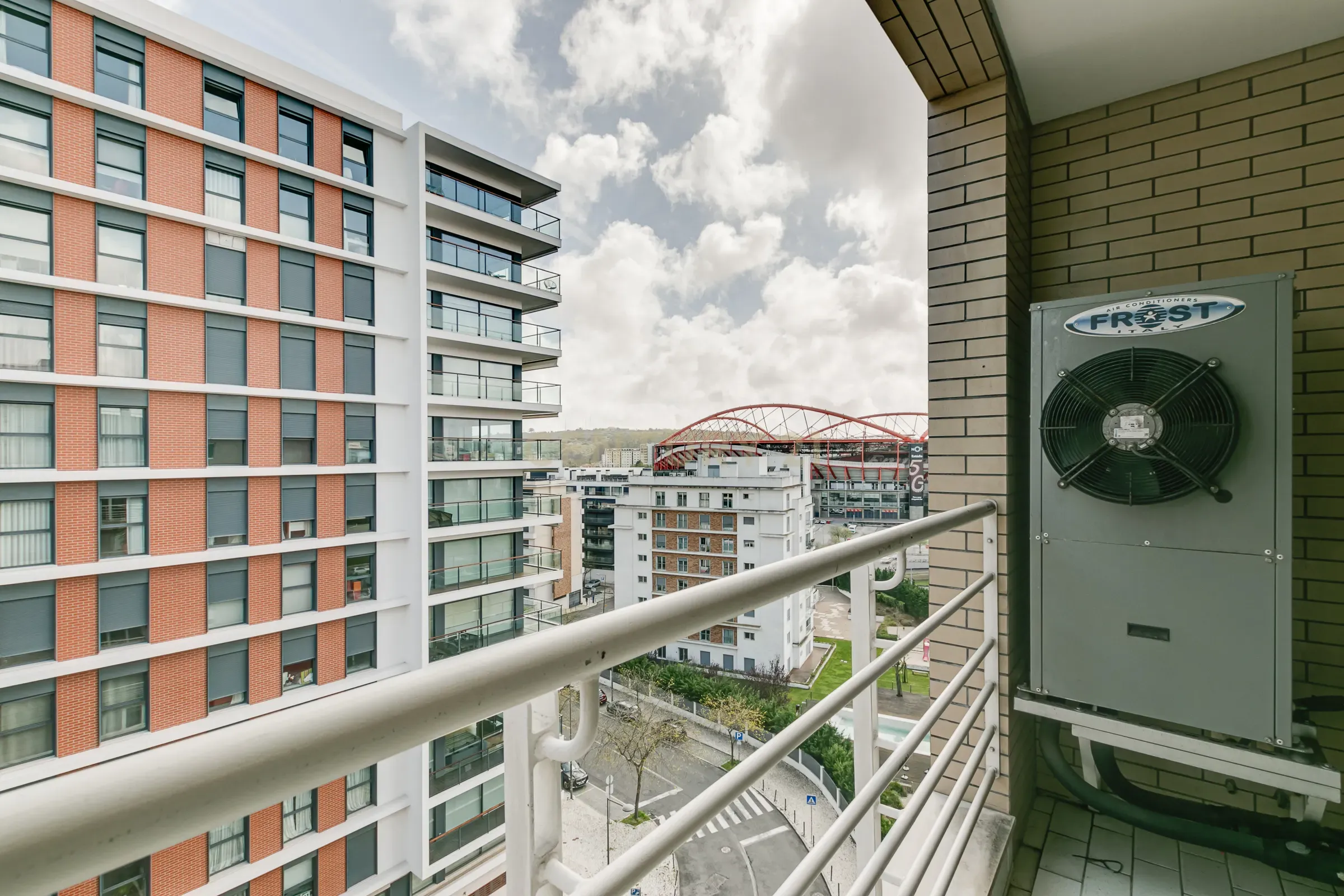 Apartamento T5 em Benfica – 240m² | Junto ao Estádio do Benfica - Image 50