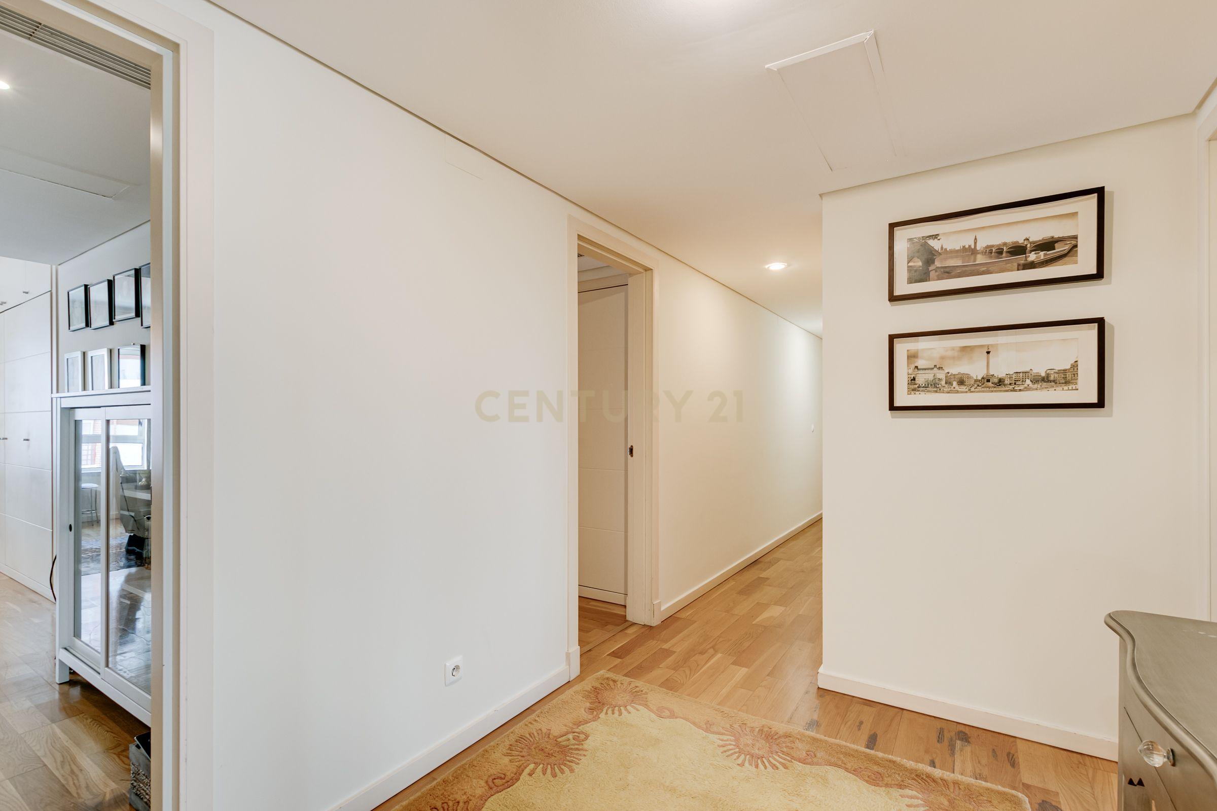 Apartamento T5 em Benfica – 240m² | Junto ao Estádio do Benfica - Image 36