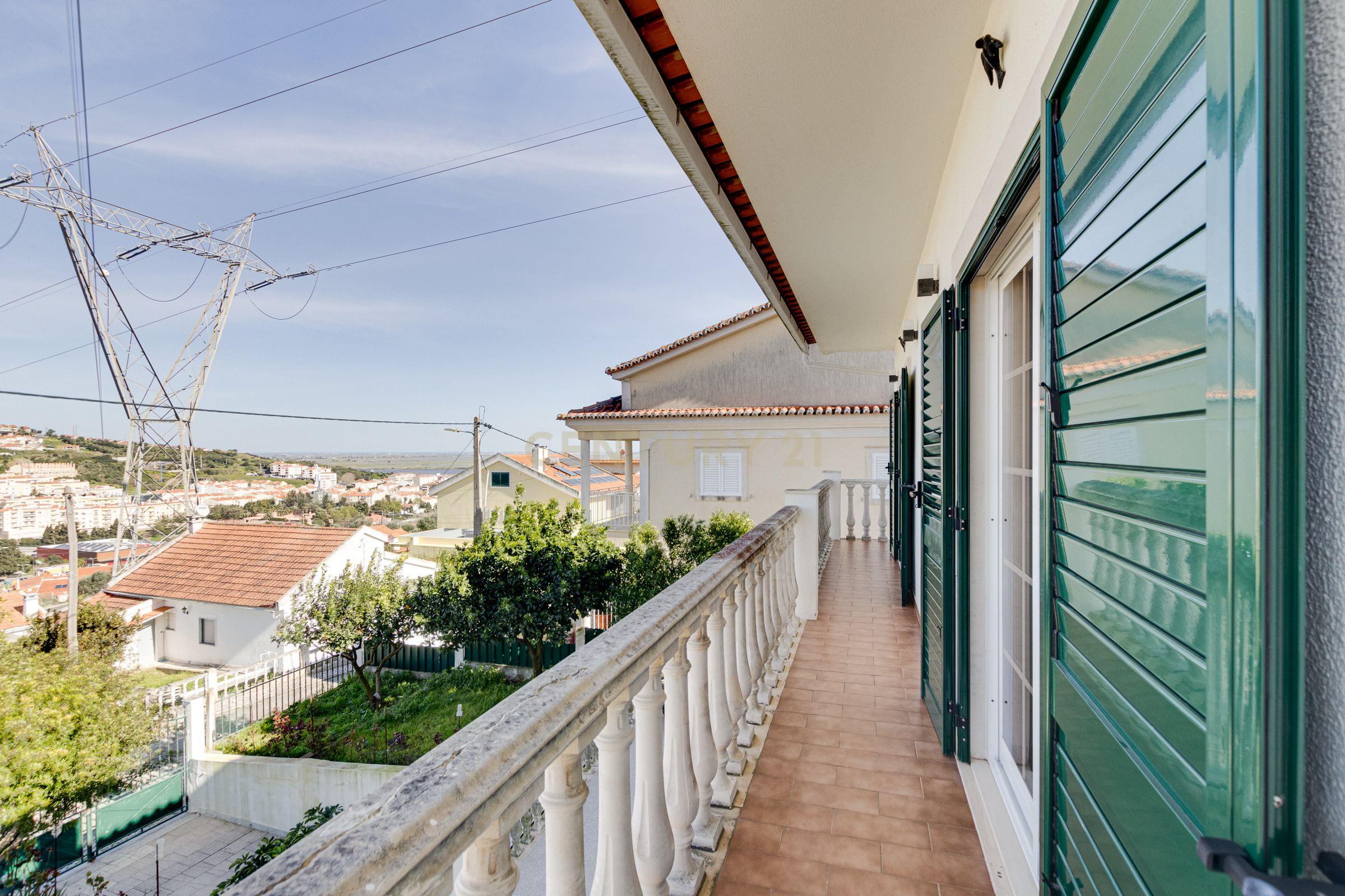 Moradia T4 - Image 51