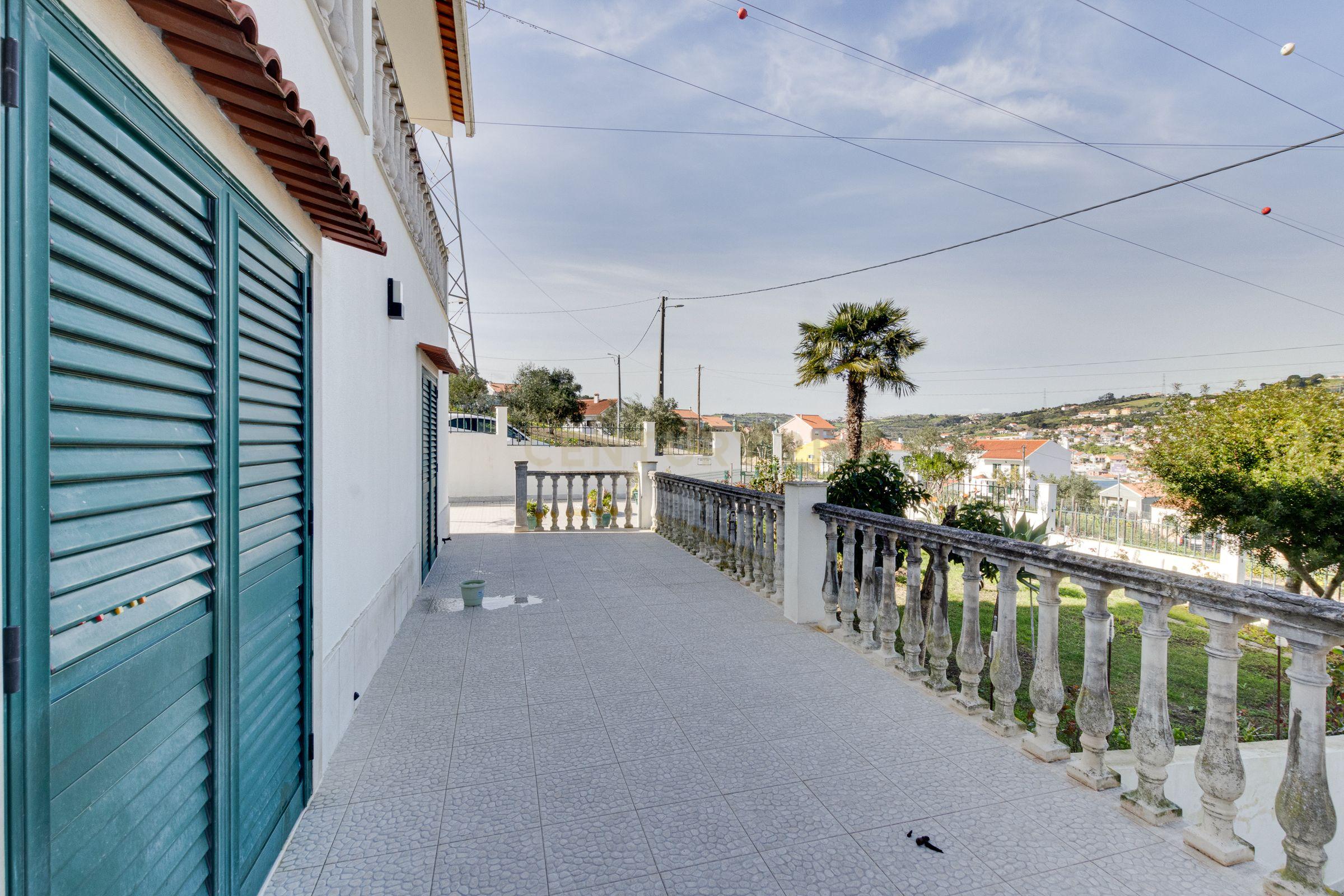 Moradia T4 - Image 71