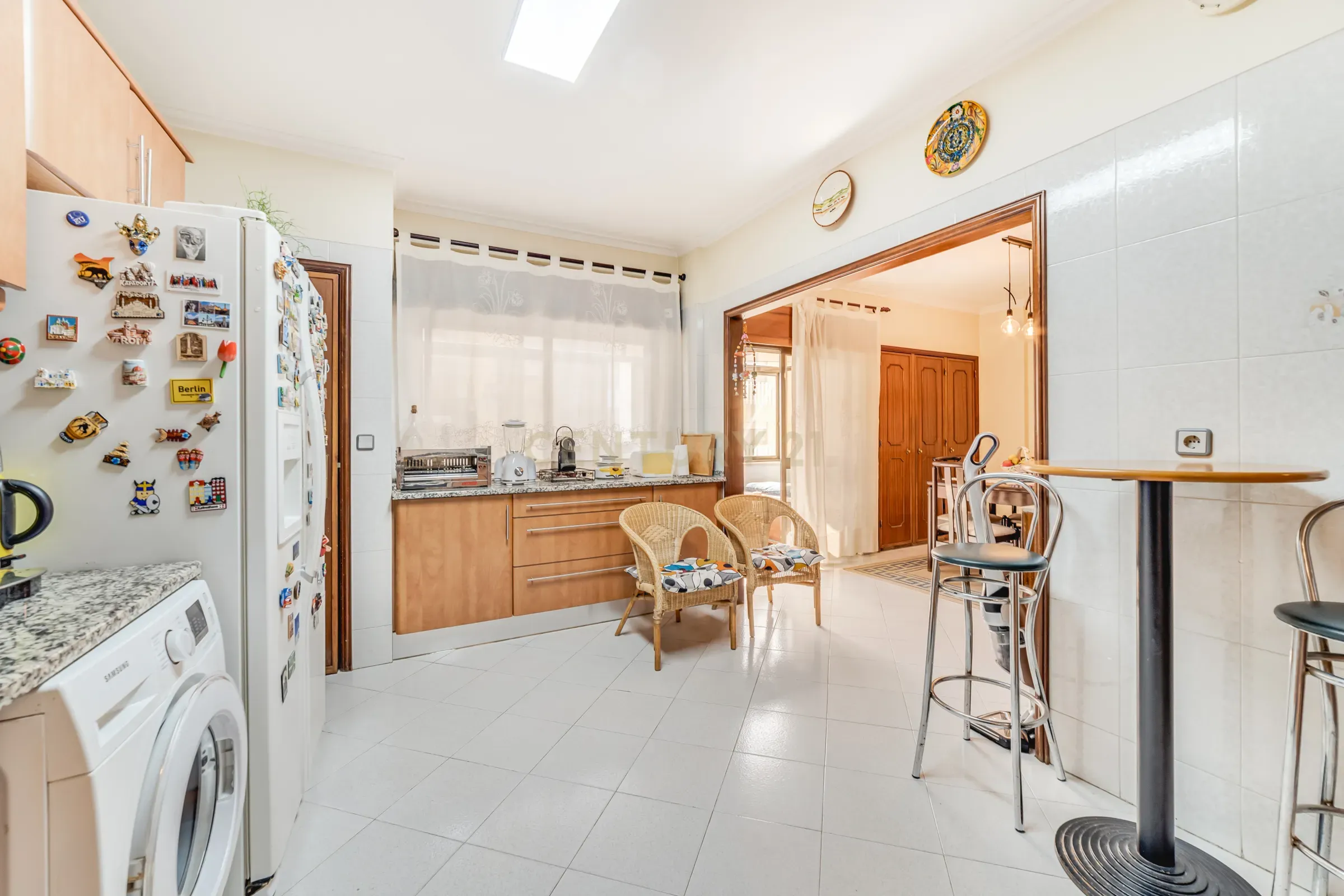 Apartamento T4 Belas - Image 3