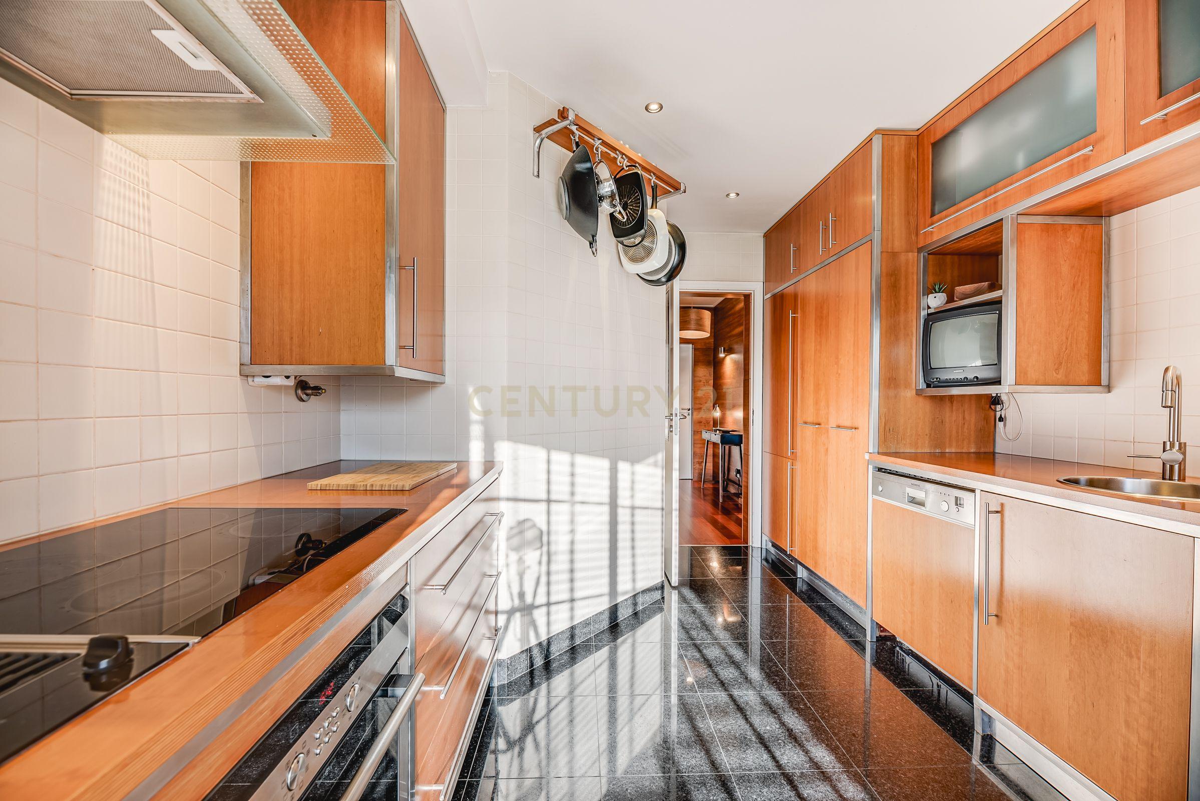 T3 em localização Premium da Quinta de São Gonçalo, Carcavelos - Image 8