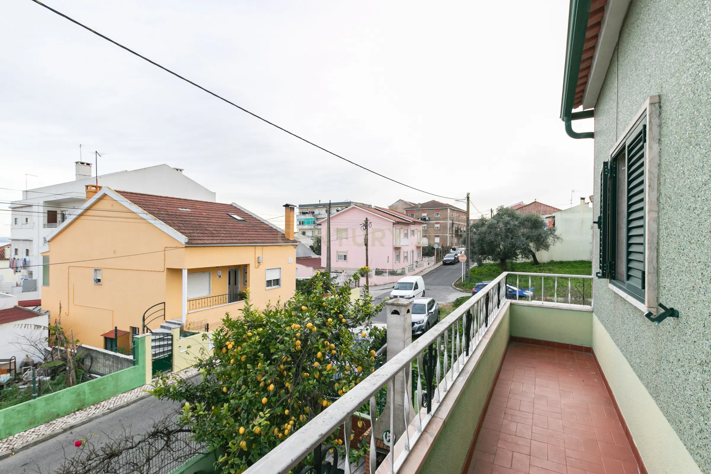 MORADIA BI-FAMILIAR - CATUJAL / LOURES - Image 44