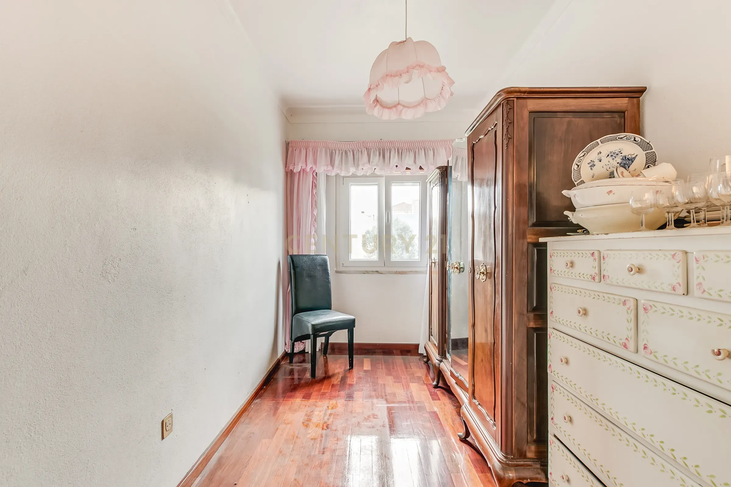 MORADIA BI-FAMILIAR - CATUJAL / LOURES - Image 26