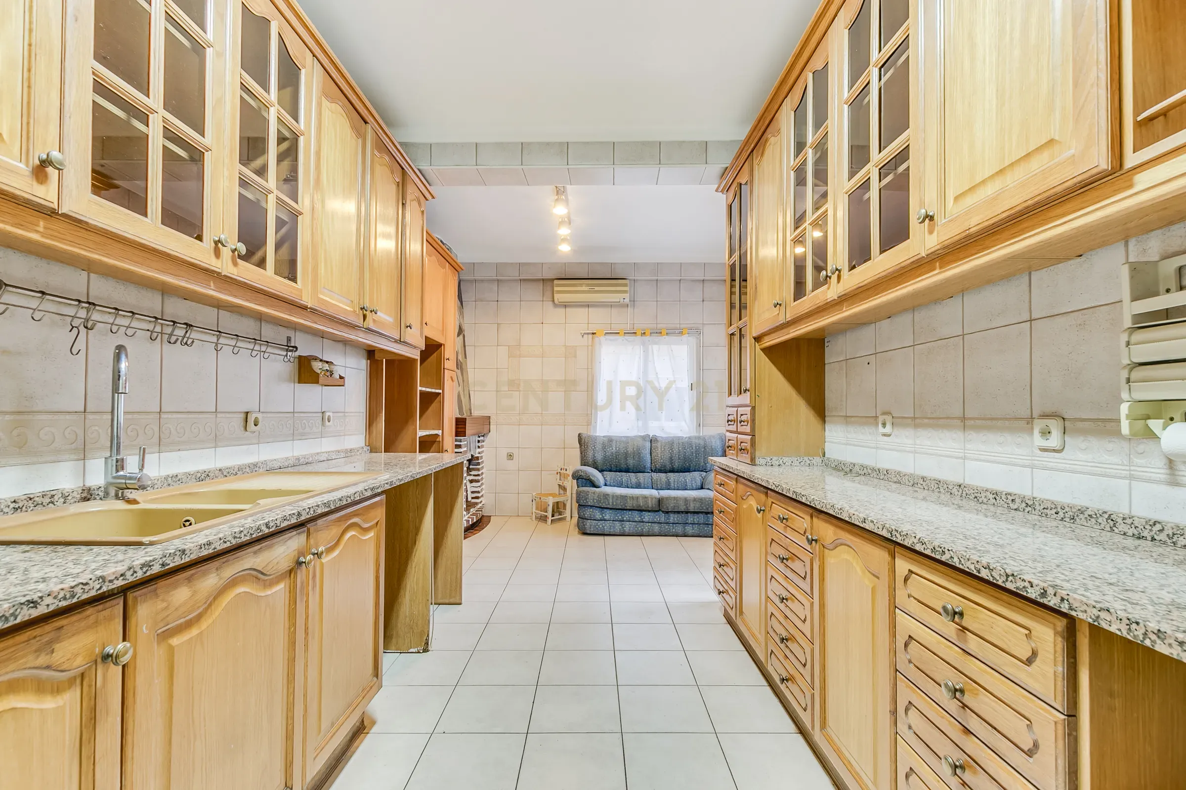 MORADIA BI-FAMILIAR - CATUJAL / LOURES - Image 35