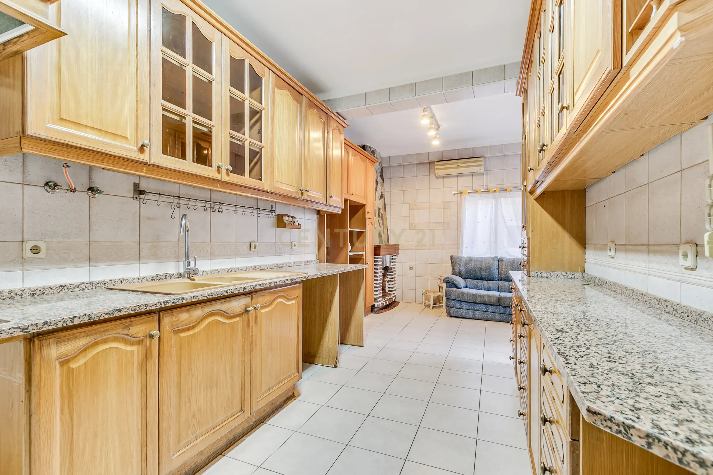 MORADIA BI-FAMILIAR - CATUJAL / LOURES - Image 36