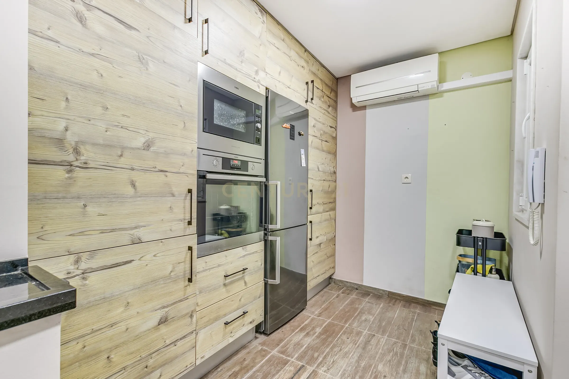 MORADIA BI-FAMILIAR - CATUJAL / LOURES - Image 3
