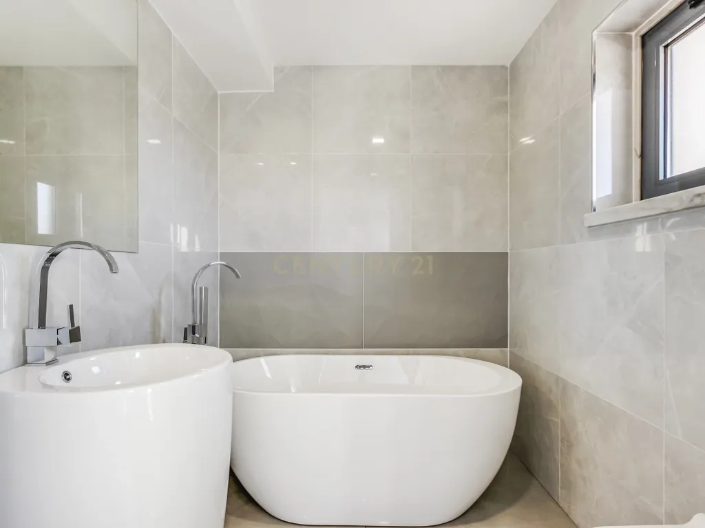 Oeiras Murganhal Moradia Contemporânea - Image 24