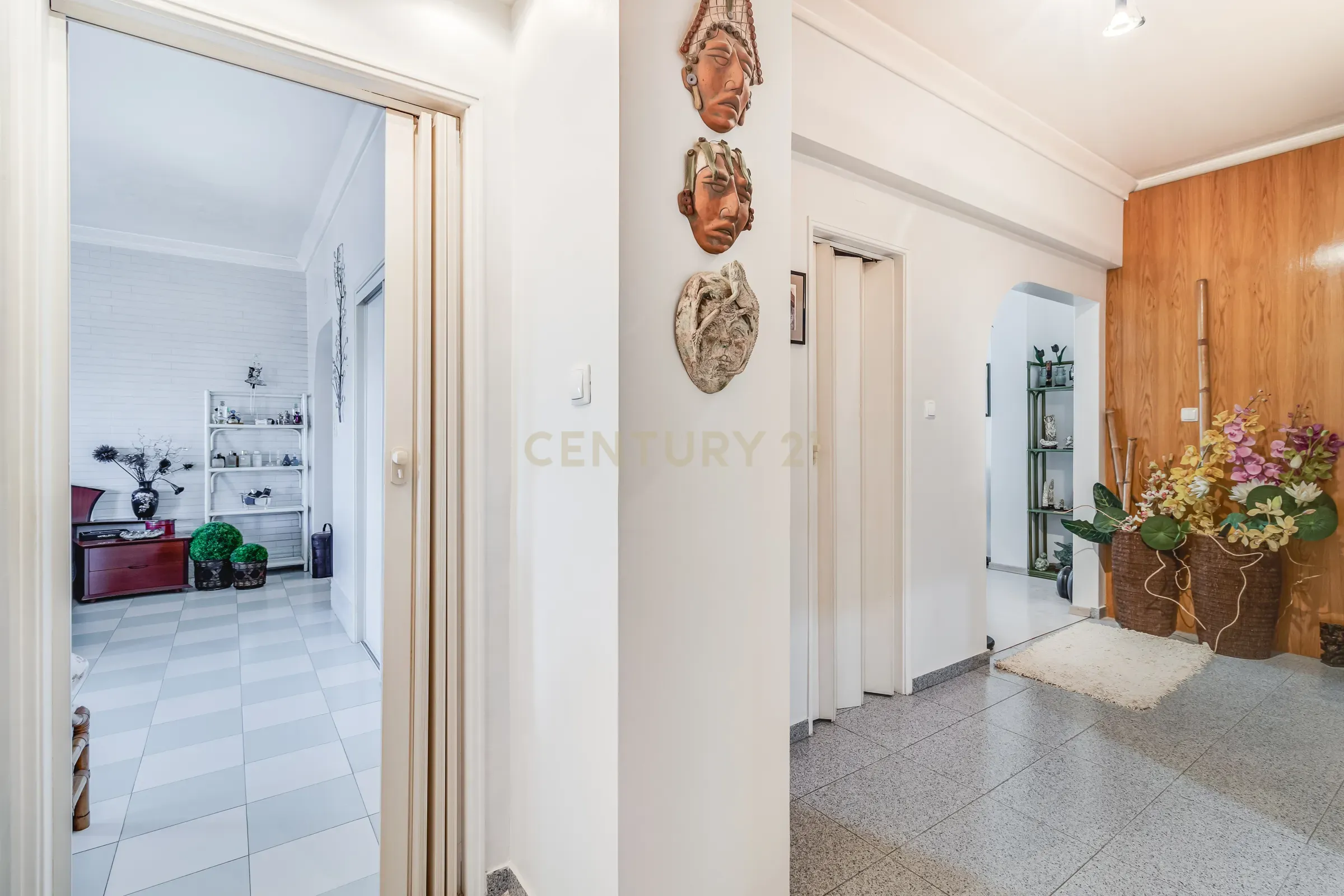 Apartamento T5 com 170 m² em Queluz de Baixo – Amplo e Bem Localizado - Image 11