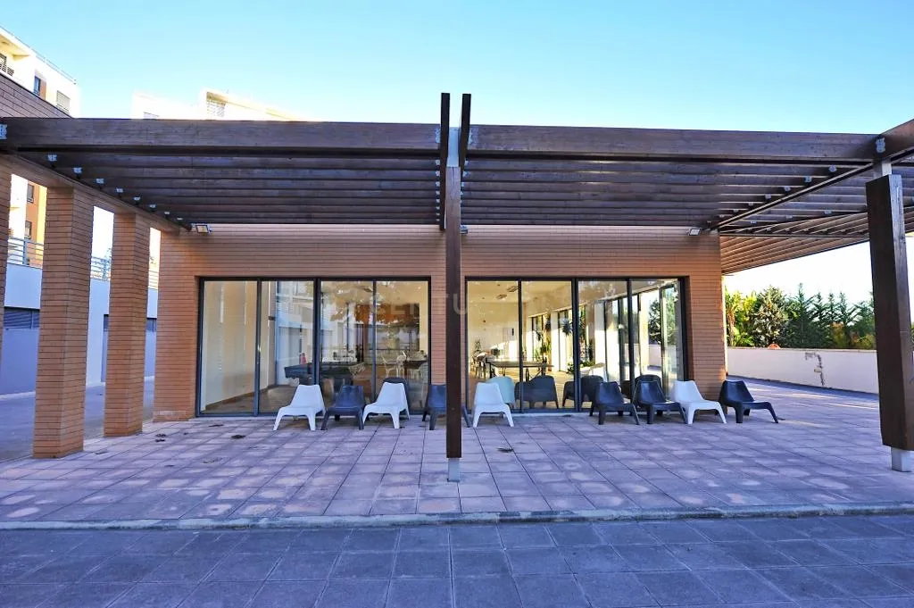 T3 para arrendamento em Carnaxide, no Condomínio Santa Cruz. - Image 33