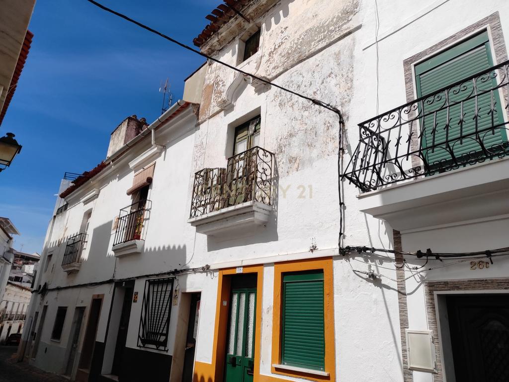 Apartamento T3 na Rua João Minas - Campo Maior - Image 1