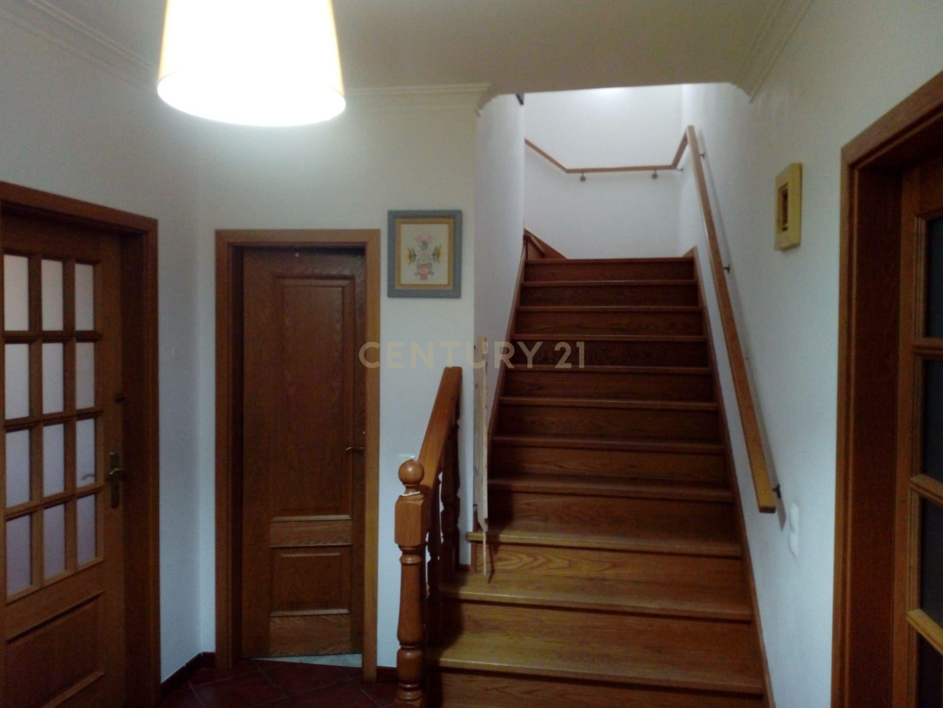 Moradia T4 Unifamiliar, Castelo Branco - Image 9