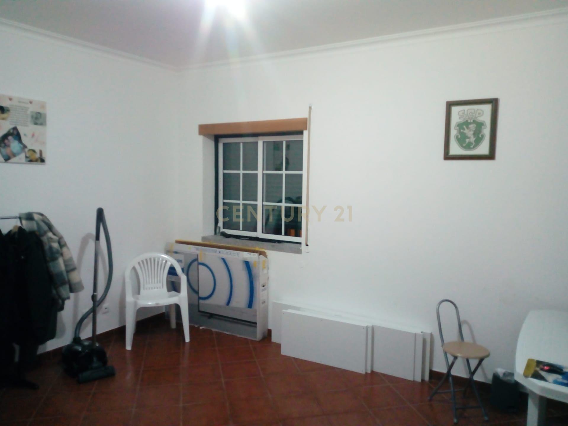 Moradia T4 Unifamiliar, Castelo Branco - Image 11