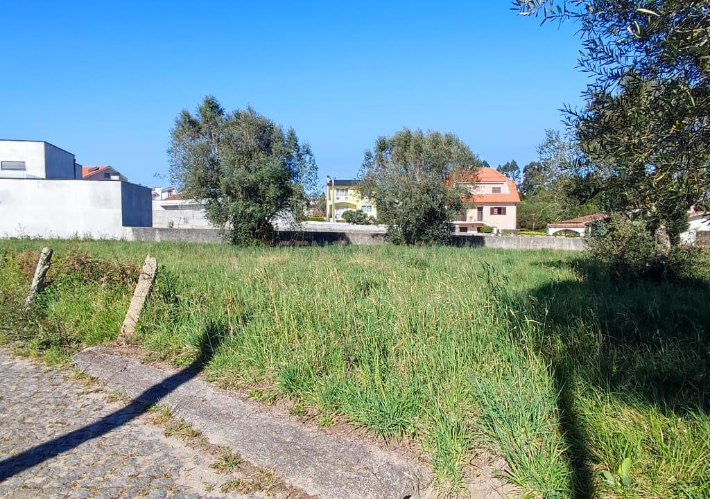 Lote de terreno de Construção com 872.5m2 Forjães-Esposende - Image 10