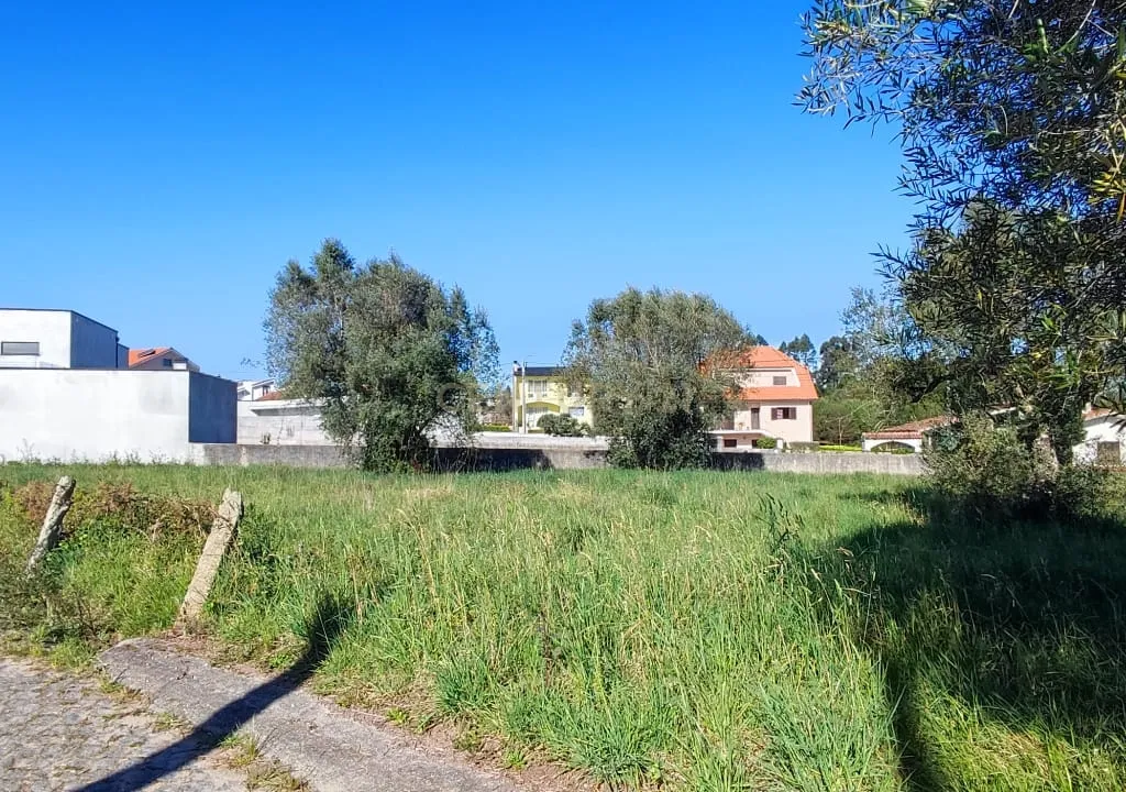 Lote de terreno de Construção com 872.5m2 Forjães-Esposende - Image 12