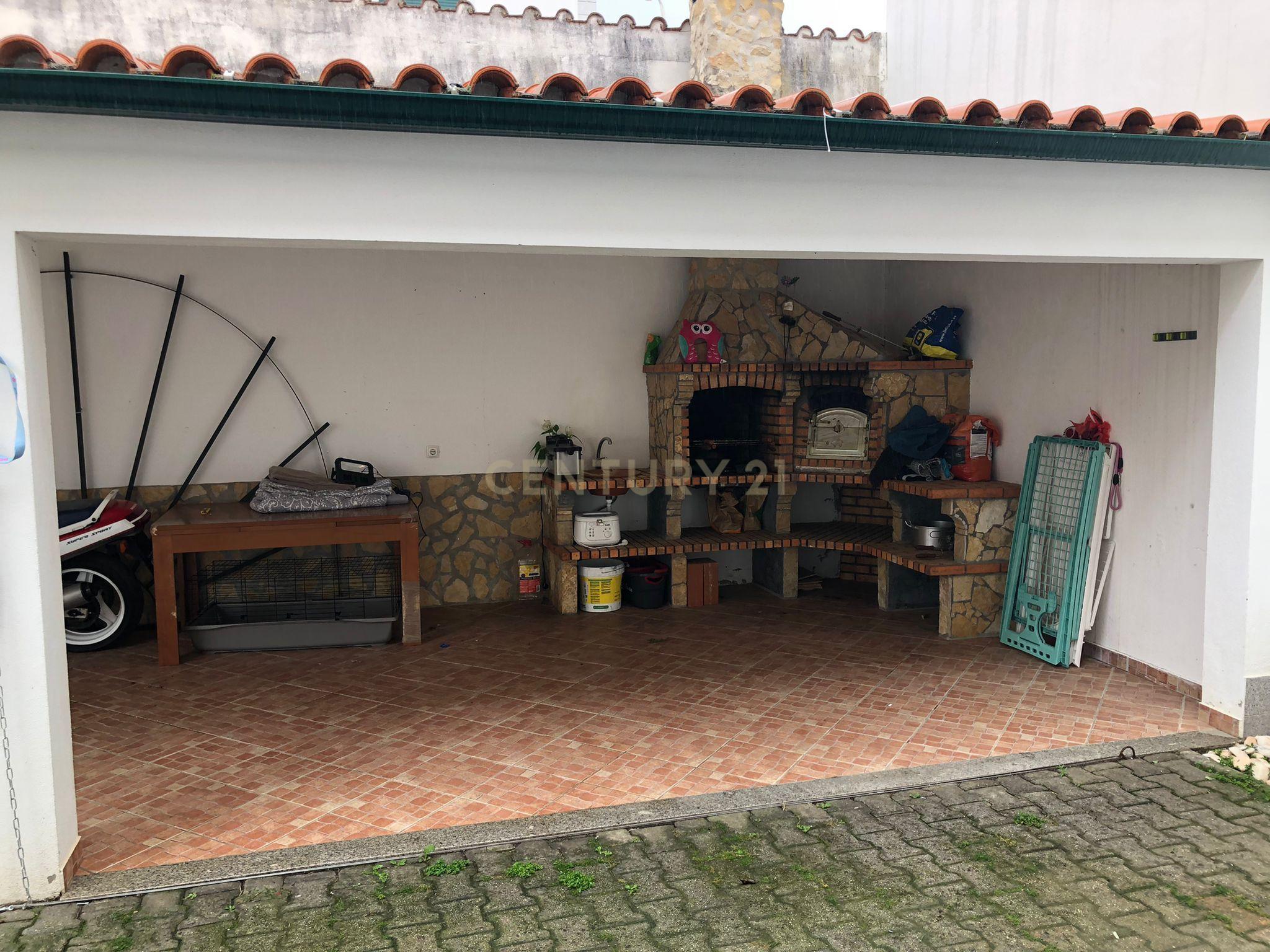 Moradia T4 Unifamiliar, Castelo Branco - Image 2