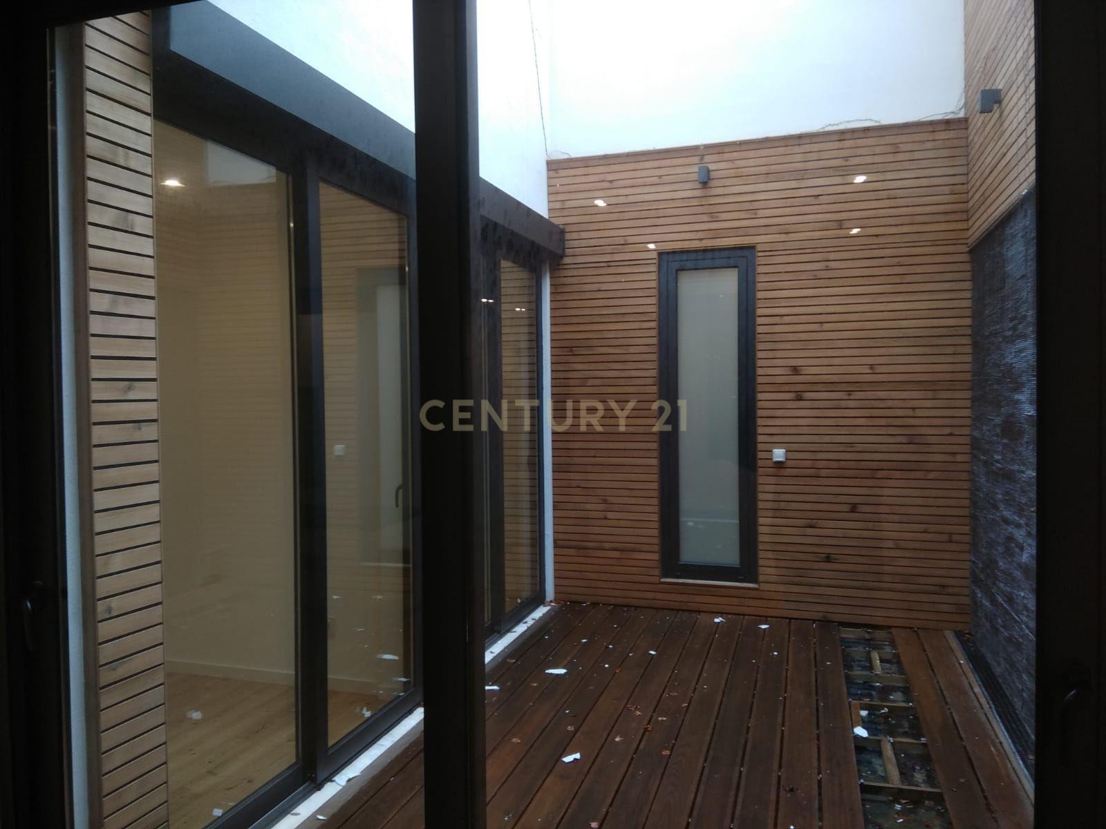 T3 Penha de França com Terraço e Garagem - Image 22